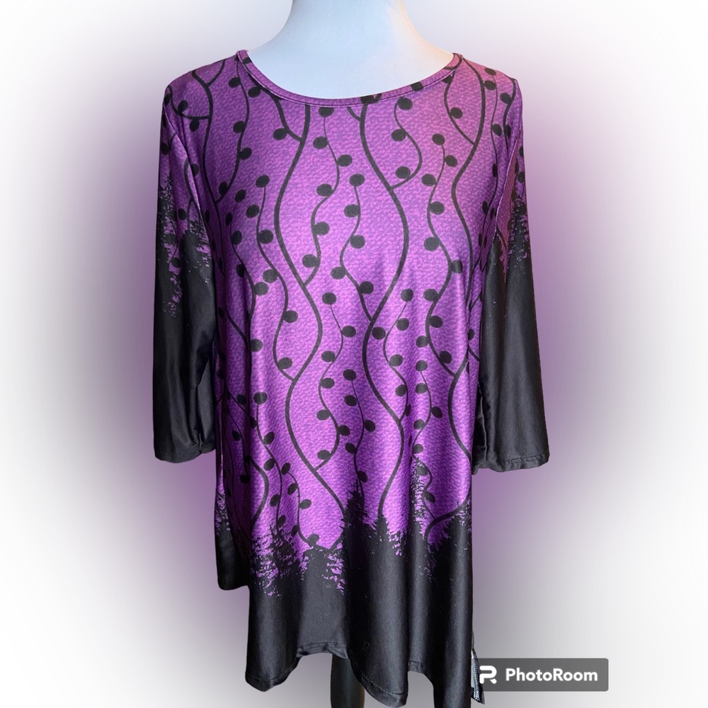 LILY by Firmiana top